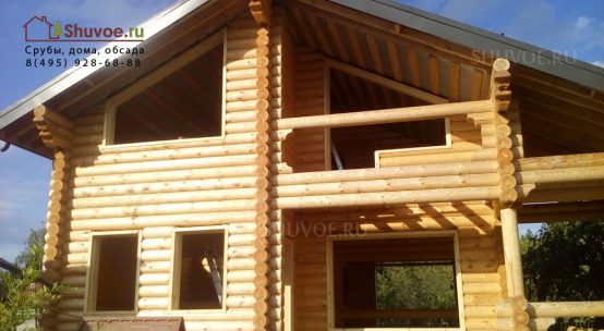 Зимний монтаж окосячки в большом бревенчатом доме в Калуге